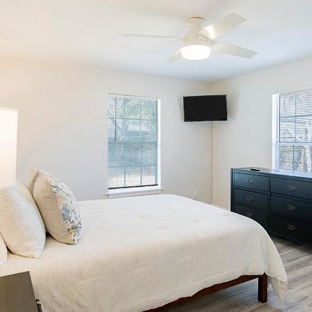 House In Mobile Newly Renovated! Quiet & Centrally Located! المظهر الخارجي الصورة